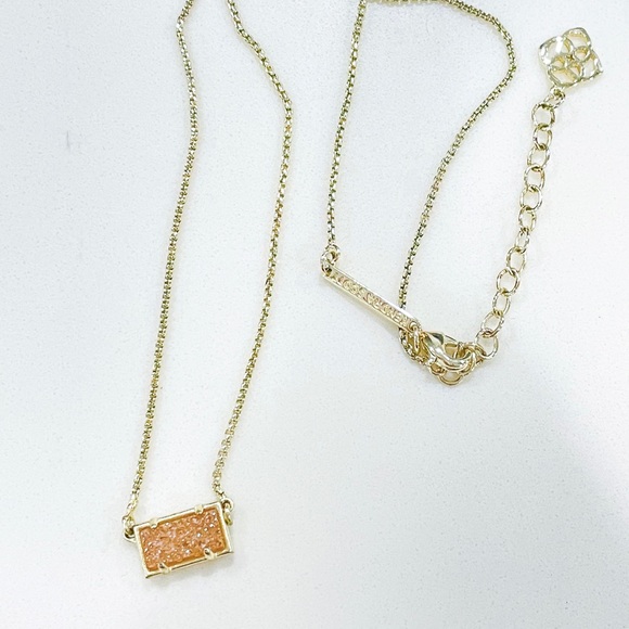 Kendra Scott Druzy Necklace - Picture 2 of 2